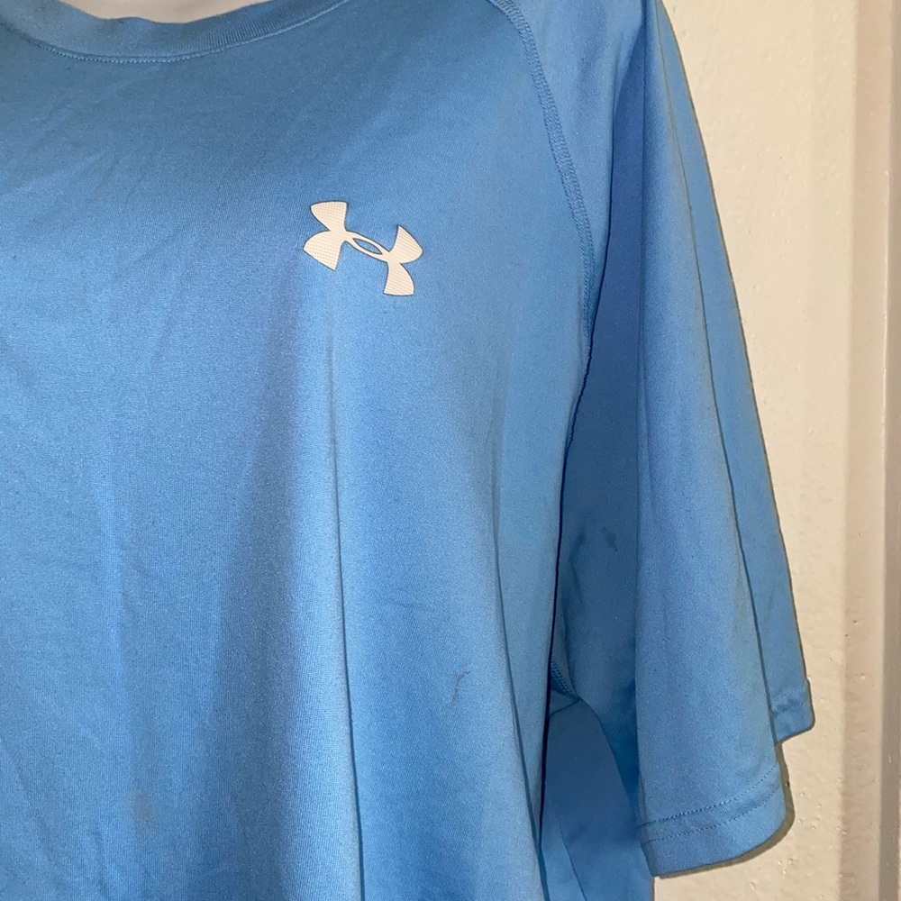 Under Armour heat gear active wear 2XL - Picture 2 of 3
